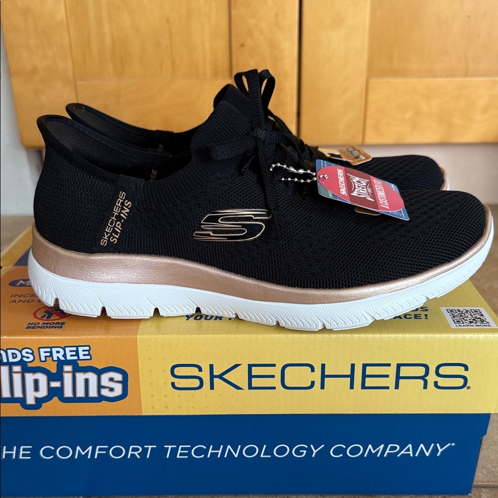 New in Box Skechers Black and Rose Gold Slip-Ins Sneakers with Memory Foam